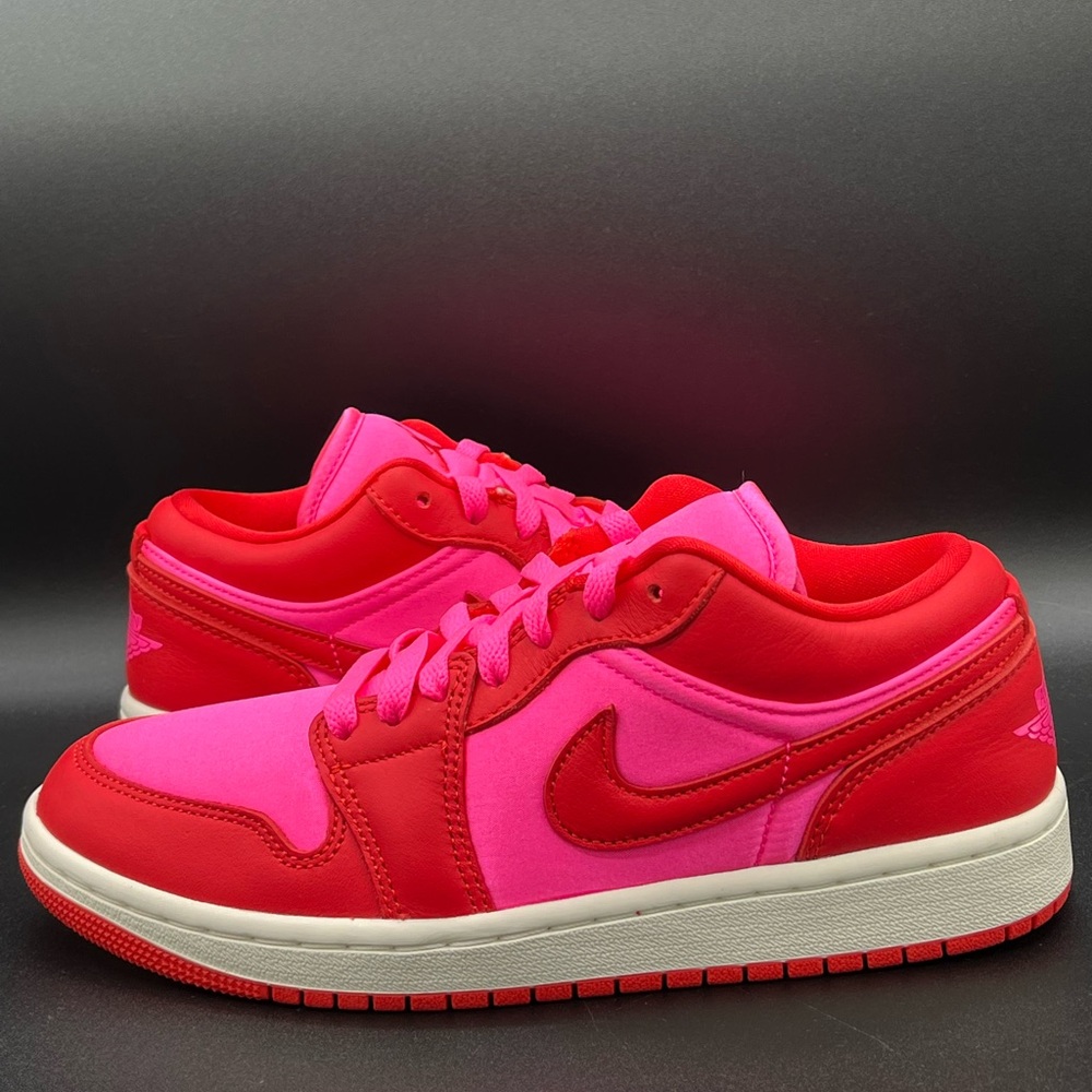 Air Jordan 1 Low Pink Blast Size 7.5W Brand New